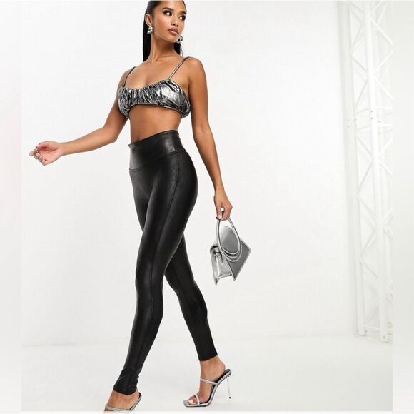 Spanx Faux leather shiny leggings shaping black small NWOT - Picture 2 of 14